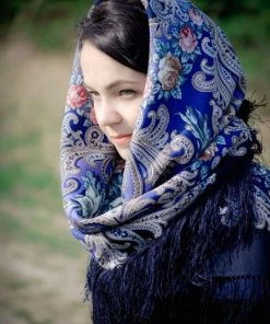 Scarves Russian Headscarf / Shawls - Xtra Large