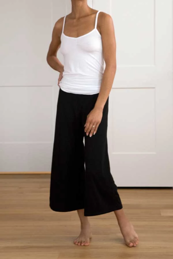 Echo Verde Bamboo Wide Leg Capri - Floral Skirt, Pants 3 Echo Verde Bamboo Wide Leg Capri - Floral Skirt, Pants